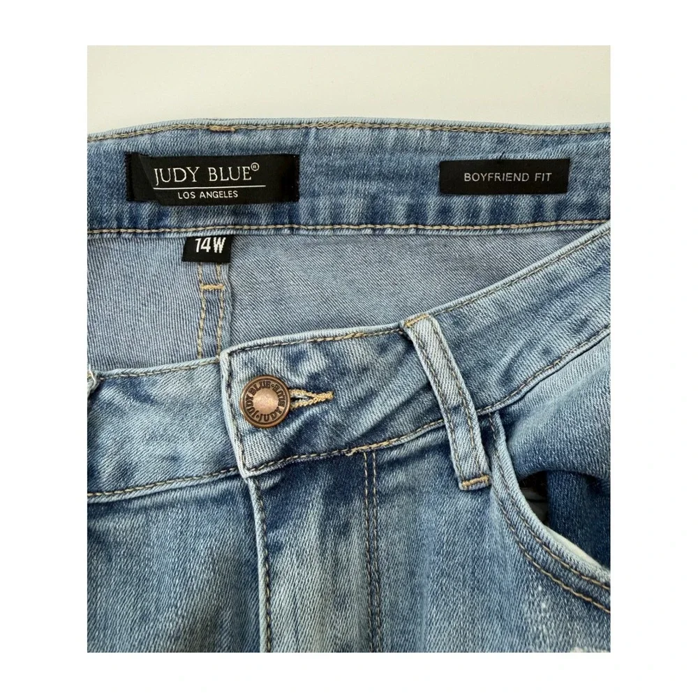 Judy Blue Jeans Womens 14W Blue Distressed Boyfriend Fit Stretch Denim Pants
